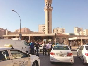 سقوط شاب وأمه وصديقه في مستنقع الرذيلة والابتزاز