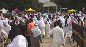 ناخب صور ورقة الإقتراع.. وإبطال تصويت ناخبة بسب «سناب»