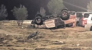 نجاة مواطن من الموت بعد انقلاب سيارته بالسالمي