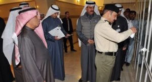 وفاة مصري في انقلاب خلاطة أسمنت على «طريق الموت»