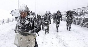 القنصلية الكويتية باسطنبول تدعو رعاياها لتوخى الحذر من العاصفة الثلجية