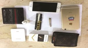 ضبط مواطنين متعاطين «نايمين» في مواقف مدرسة