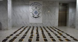 ضبط وافدين يقومان بتزوير أختام ضباط المرور