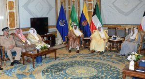 القبض على تشكيل عصابي متخصص بسرقة المركبات