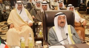 (مكافحة الفساد): إحالة مسؤولين حكوميين و(نائب) وأعضاء تعاونيات الى النيابة