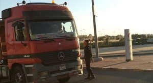 ضبط 89 مخالفاً ومطلوباً في حملة أمنية بالفروانية