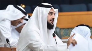 الحربش: القضاء لن يحمي مزورا أو مزدوجا بل سيسجنهما