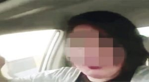 البحث عن إمرأة أساءت إلى شرطي و«الداخلية» بمقطع فيديو