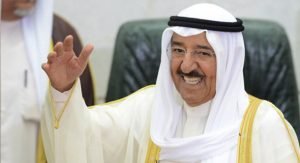 سمو الأمير يهنئ رئيس الوزراء بنجاح الممارسة الديمقراطية