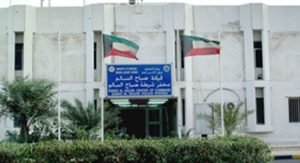 نجاة مواطن وآسيوي من الموت على طريق «المقوع»