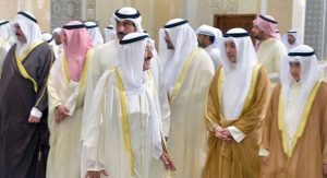 نصاب إستلم 550 ديناراً من مصري لاستخراج رخصة قيادة.. و«طار»