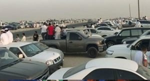 إحتجاز 3 مواطنين لاتهامهم بضرب موظف