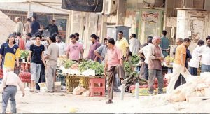 هندي «بلا إقامة» ويقود سيارة مخالفة ضبط بحوزته 73 زجاجة