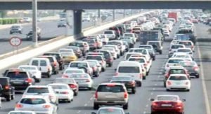 ضبط 3 وافدين قاموا بمساعدة ودخول الممنوعين إلى الكويت 