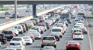 مقتل هندي دهساً على طريق الفحيحيل