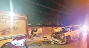 3 إصابات في تصادم.. ومواطن يقتحم الحادث ويصدم دورية وآلية إطفاء