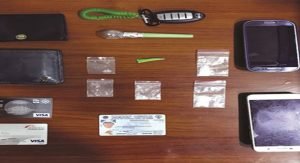 احتجاز مواطنة استأجرت سيارة رياضية ورفضت إعادتها