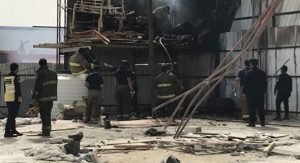 إخماد حريق مستودع للأسفنج في الضجيج