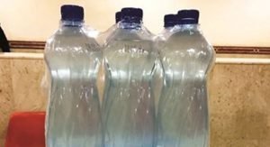 وافدون مطلوبون ضبطوا في حالة سكر ولعب قمار بأحد المنازل