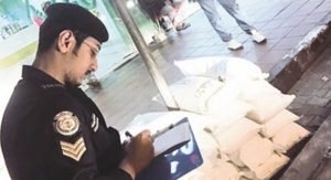 62 مخالفة وحجز 4 مركبات في حملة مرورية بالفروانية