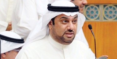 الزلزلة يتوعد بمحاسبة الحكومة ووزارة الاعلام بسبب الكتب التكفيرية في معرض الكتاب