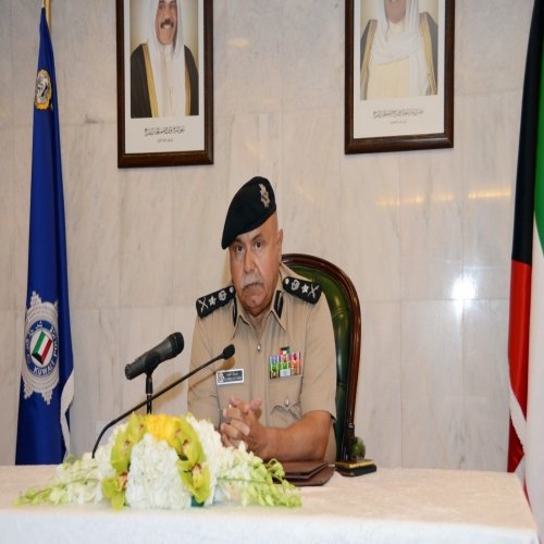 CqihtOcUIAAkrXJ.jpg large.jpg