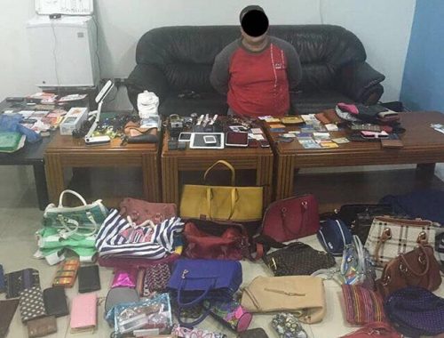 ضبط 5 أسيويين يديرون مصنع خمور في العقيلة