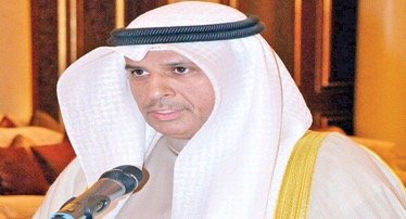 العزب ينفي إقالة رئيس هيئة مكافحة الفساد