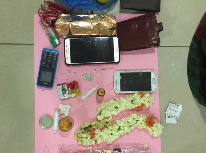 القبض على ساحر آسيوي يمارس السحر والشعوذه