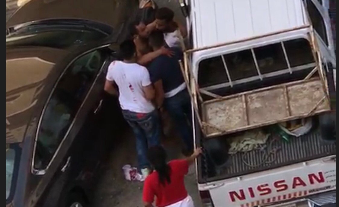 ضبط متشاجرين  بحالة غير طبيعية في ميدان حولي