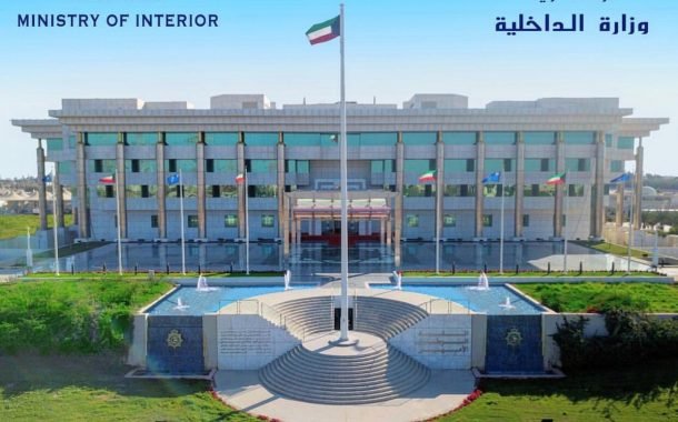 التحقيق مع ضابط في «الداخلية» مكّن شقيقه المطلوب من الهرب.. وصدم دورية