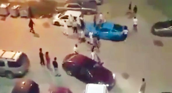 طعنة نافذة لأردني وضرب صديقه المواطن وتحطيم مركبته في «هوشة» أبوحليفة