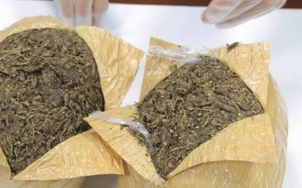 ضبط 2 كيلو ماريغوانا مع آسيوي في المطار