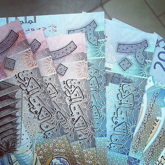 «بدون» زعم امتلاكه مؤسسة  ونصب على مواطن بـ 35 ألف دينار