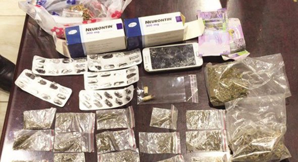 أب لرجال الأمن: إبني يتعاطى المخدرات وحالته غير طبيعية