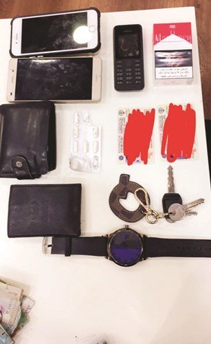 وافدان سقطا بـ 6 حبات لاريكا فضحتهما «خوذة الرأس»