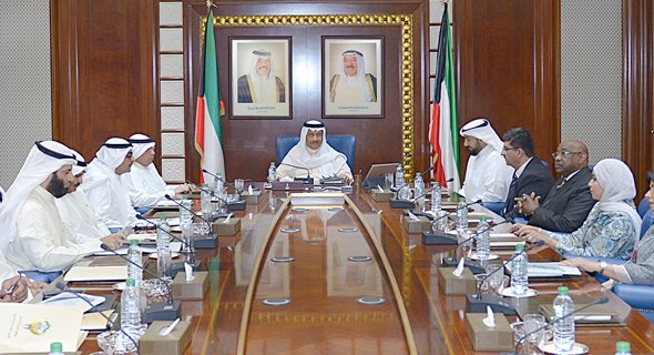 رئيس الوزراء: توسعة 12 مستشفى لزيادة الطاقة الاستيعابية إلى 16 ألف سريراً