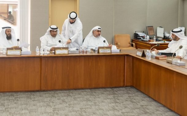 «التشريعية» تقر راتب سنتين لـ 156 محققاً متقاعداً ومعاش 80 بالمئة