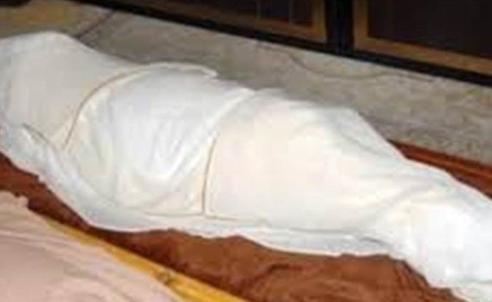 وفاة مواطن بعد إغمائه داخل حمام منزل أسرته.. والجثة الى الطب الشرعي