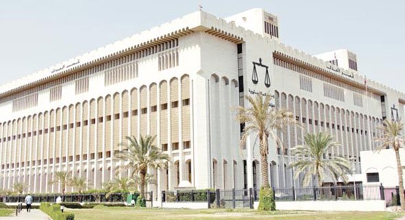 «الإدارية» ترفض معادلة شهادة طبيب كويتي تخرج بالقسم الأدبي