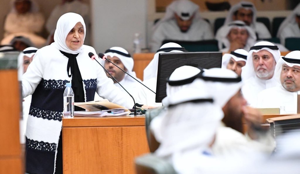 وزيرة الشؤون: أحرص على تطبيق القانون من دون تمييز .. ومن يجد شبهة على وزارتي فليقدمها للنيابة