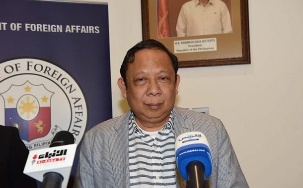 ‏سفير ⁧‫#الفلبين‬⁩ غادر ⁧‫#الكويت‬⁩ الى ⁧‫#مانيلا‬⁩: لست نادماً على تصرفاتي وما فعلته كان لرفاهية العمال  ‏⁦‪