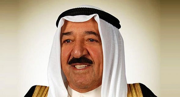 سمو أمير البلاد يزور النائب الأول للاطمئنان على صحته قبل مغادرته ألمانيا