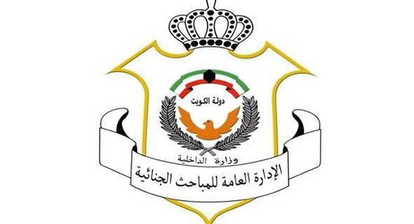 غاضب حاول قتل شقيقته الموقوفة وتهجَّم على ضابط بـ «مباحث الآداب»