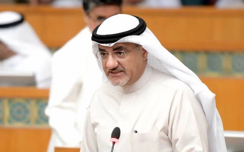 أبل يعلق استجواب وزير المالية