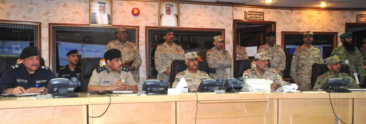 الدفاع والداخلية والحرس يبحثون تعاونا مشتركا لمواجهة مختلف الظروف بالمنطقة