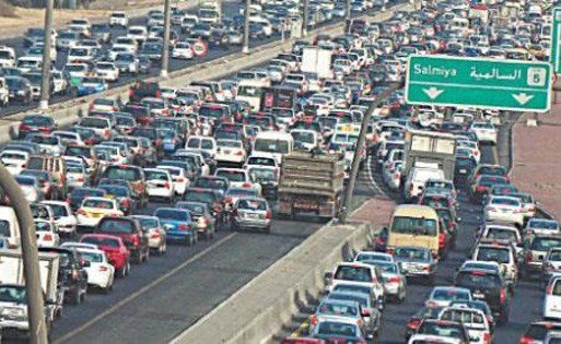 الداخلية : إلغاء رخص القيادة للوافدين بعد استبدال مهنتهم