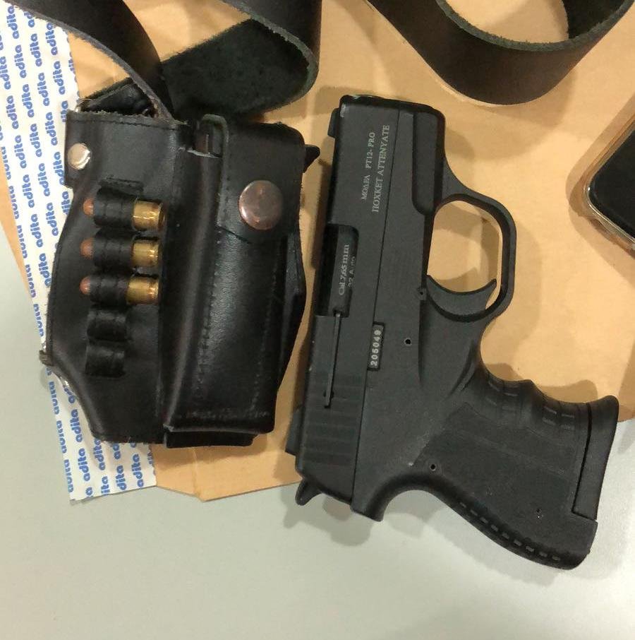 ضبط خليجي بمسدس في «النويصيب»