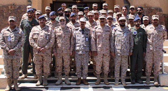 رئيس الأركان: فخورون برجالنا البواسل المشاركين في «إعادة الأمل»