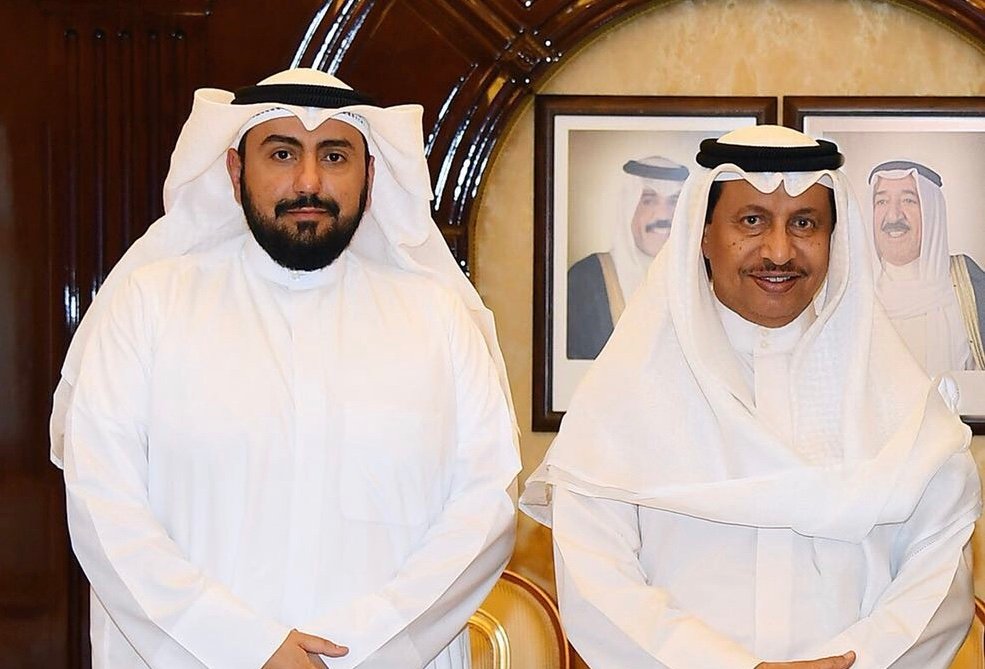 ‏تنفيذاً لتوجيهات سمو «رئيس الوزراء».. وزير الصحة يحيل قيادياً سابقاً للنيابة